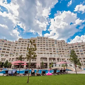 Apartment Summertime In South Bay, Varna