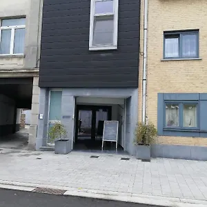 https://touristflat-dewulf.hotelsghent.com