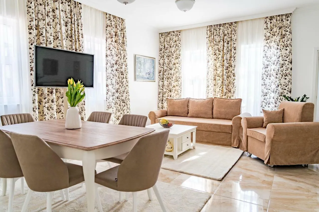 Kapartments Varna 0*,